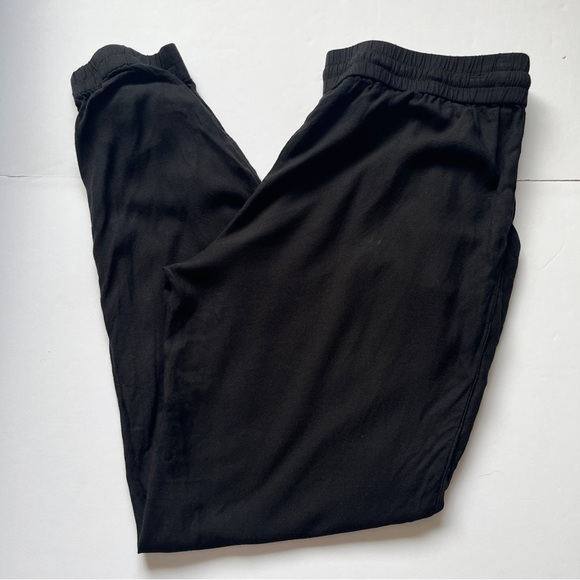 Aritzia Talula Black Joggers Pants Trousers Pull On Elastic Waist Comfy Sz S - Picture 2 of 14